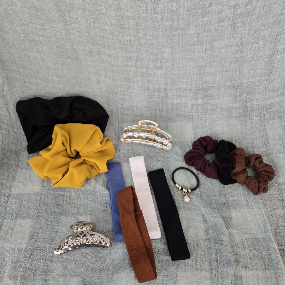 Hair‎ Accessory Lot Ties, Clips, Bands, All Pictured